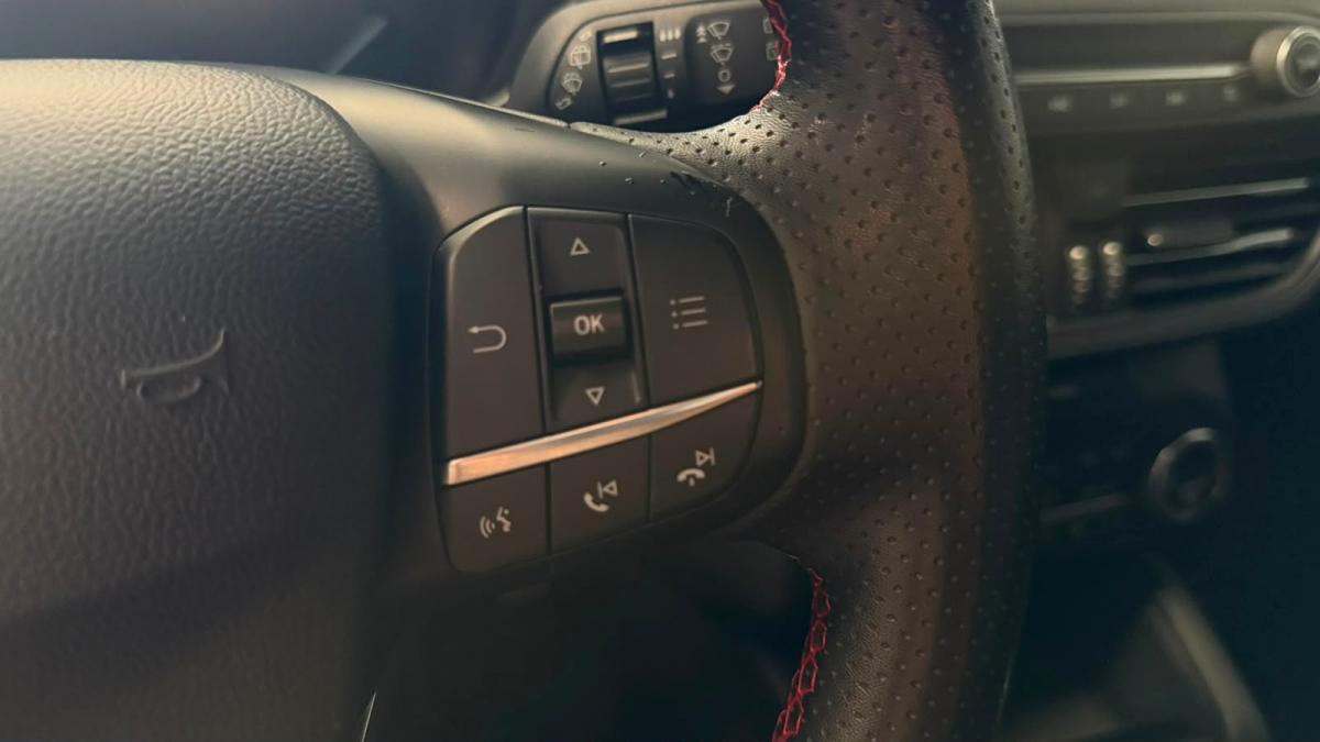 ford-focus-2022-gasolina-998cc