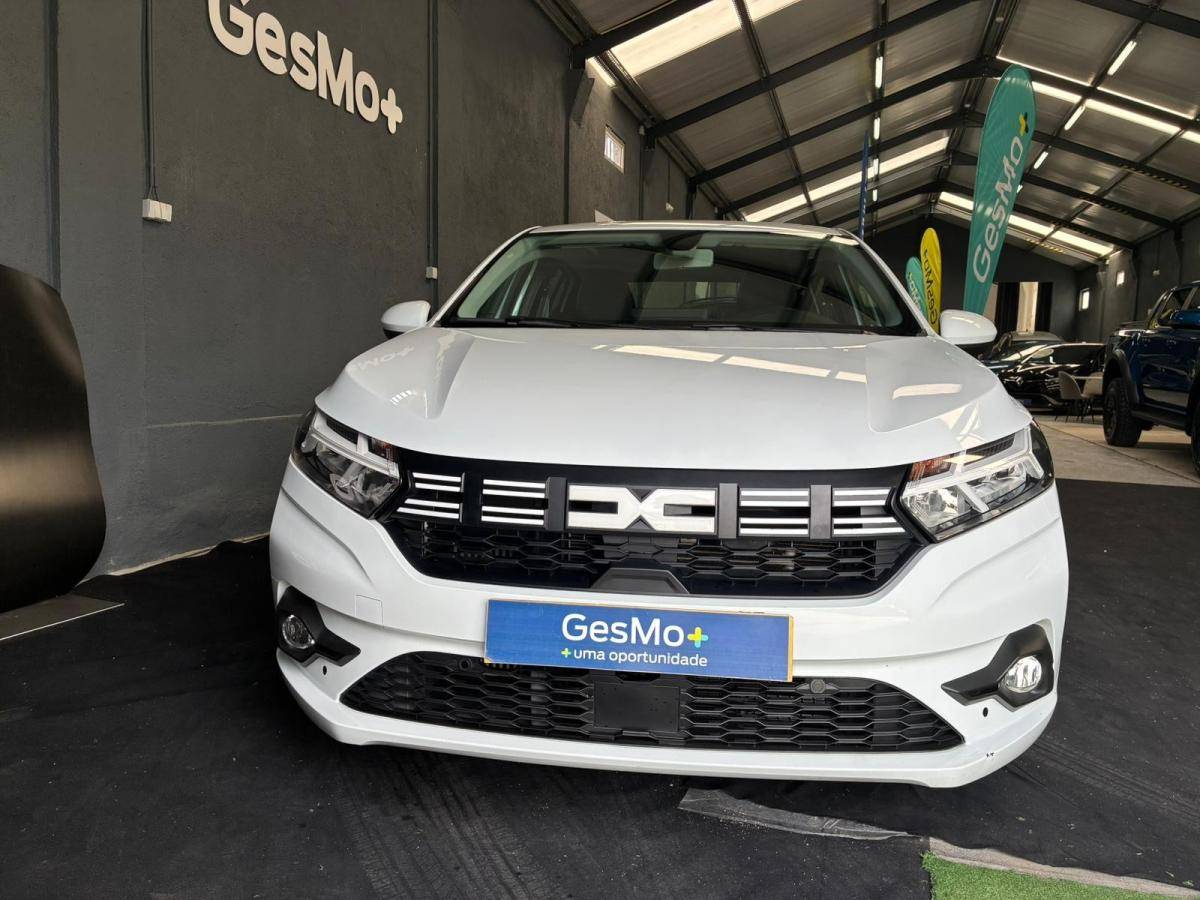 dacia-sandero-2023-gasolina-999cc