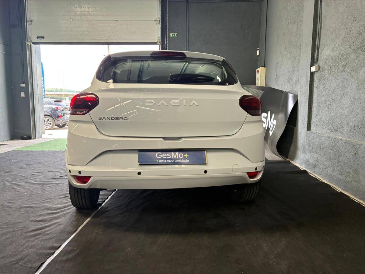 dacia-sandero-2023-gasolina-999cc