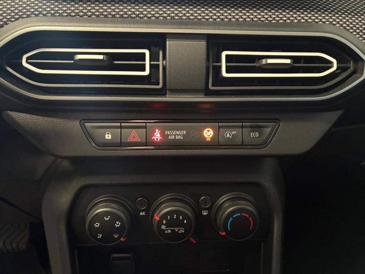 dacia-sandero-2023-gasolina-999cc