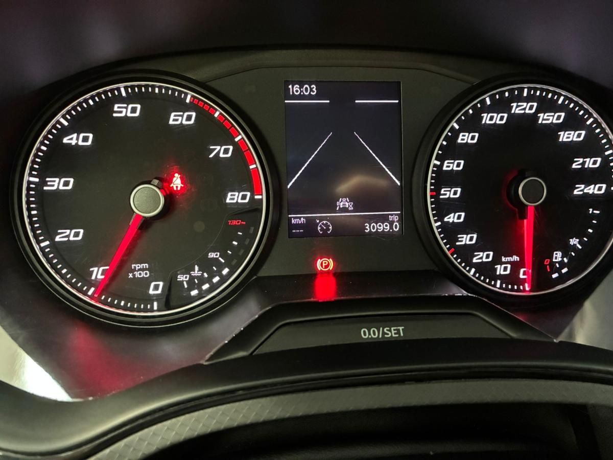 seat-arona-2022-gasolina-999cc