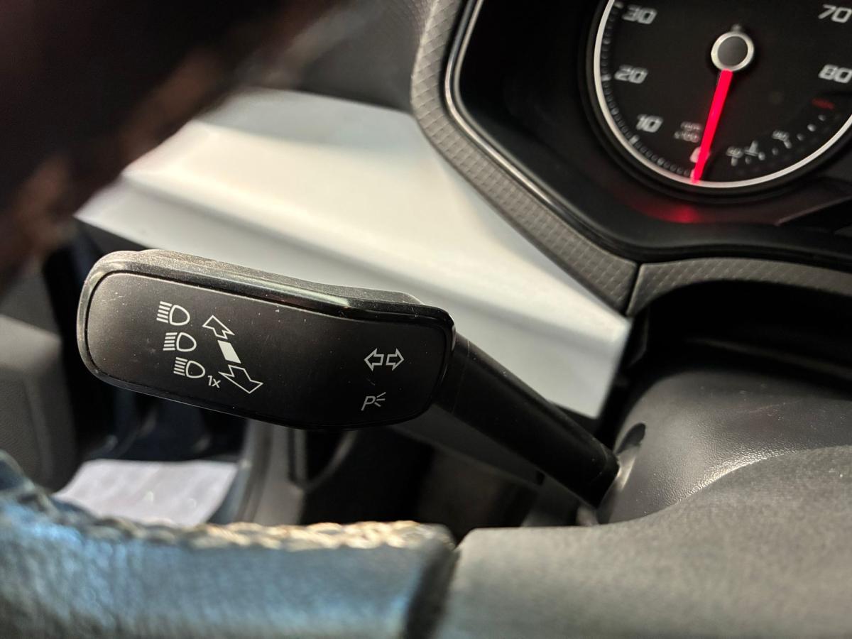 seat-arona-2022-gasolina-999cc