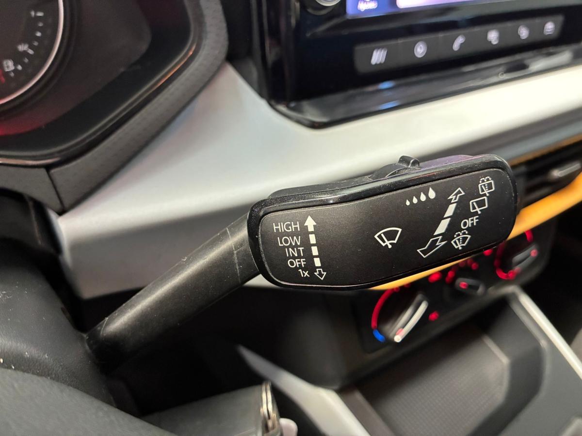 seat-arona-2022-gasolina-999cc