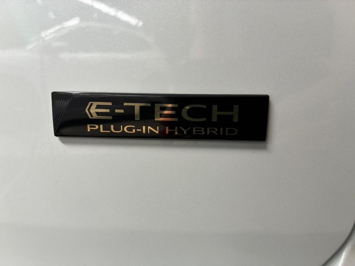 renault-megane-sport-tourer-2023-hibrido-a-gasolina-1598cc
