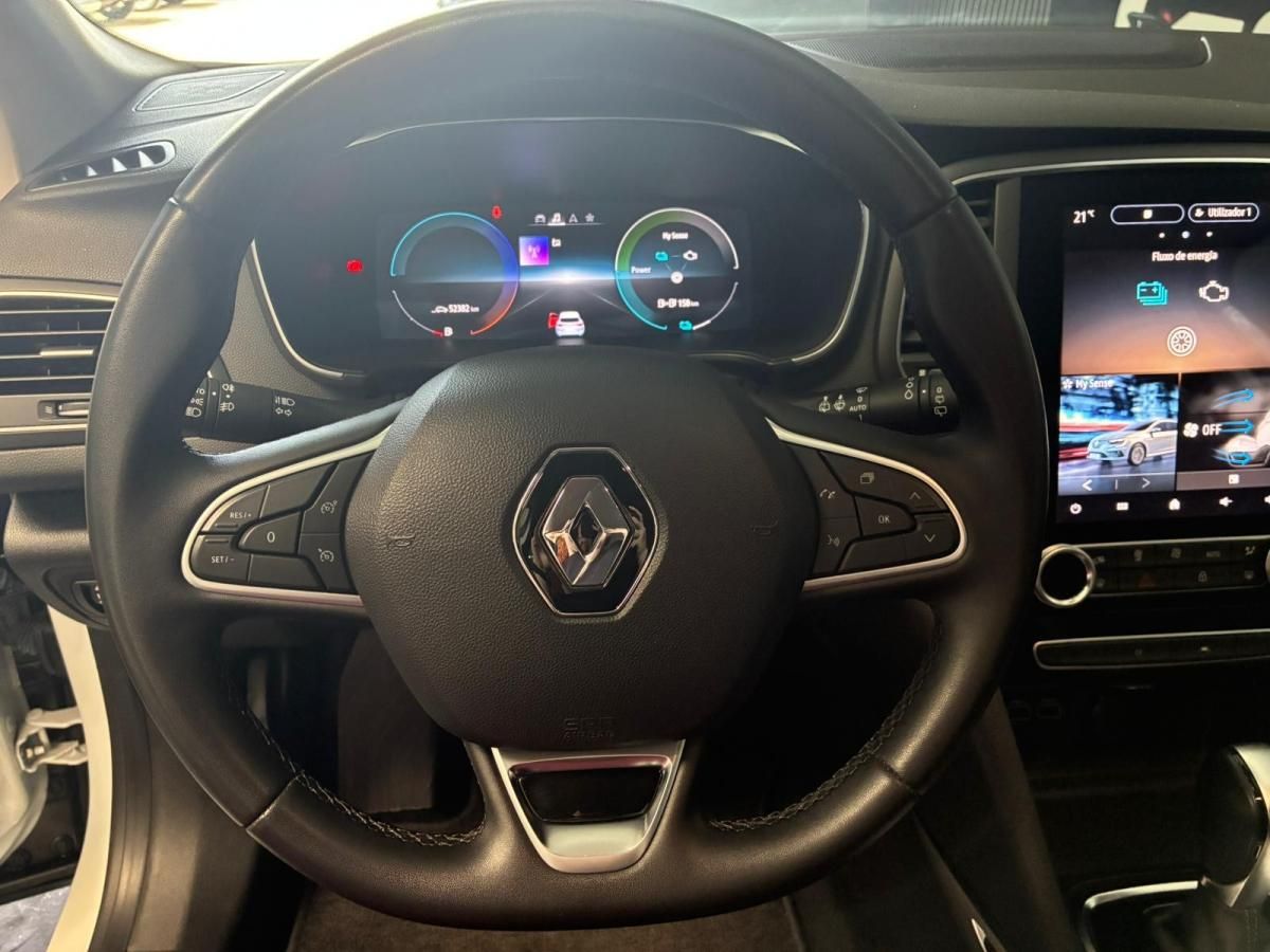 renault-megane-sport-tourer-2023-hibrido-a-gasolina-1598cc