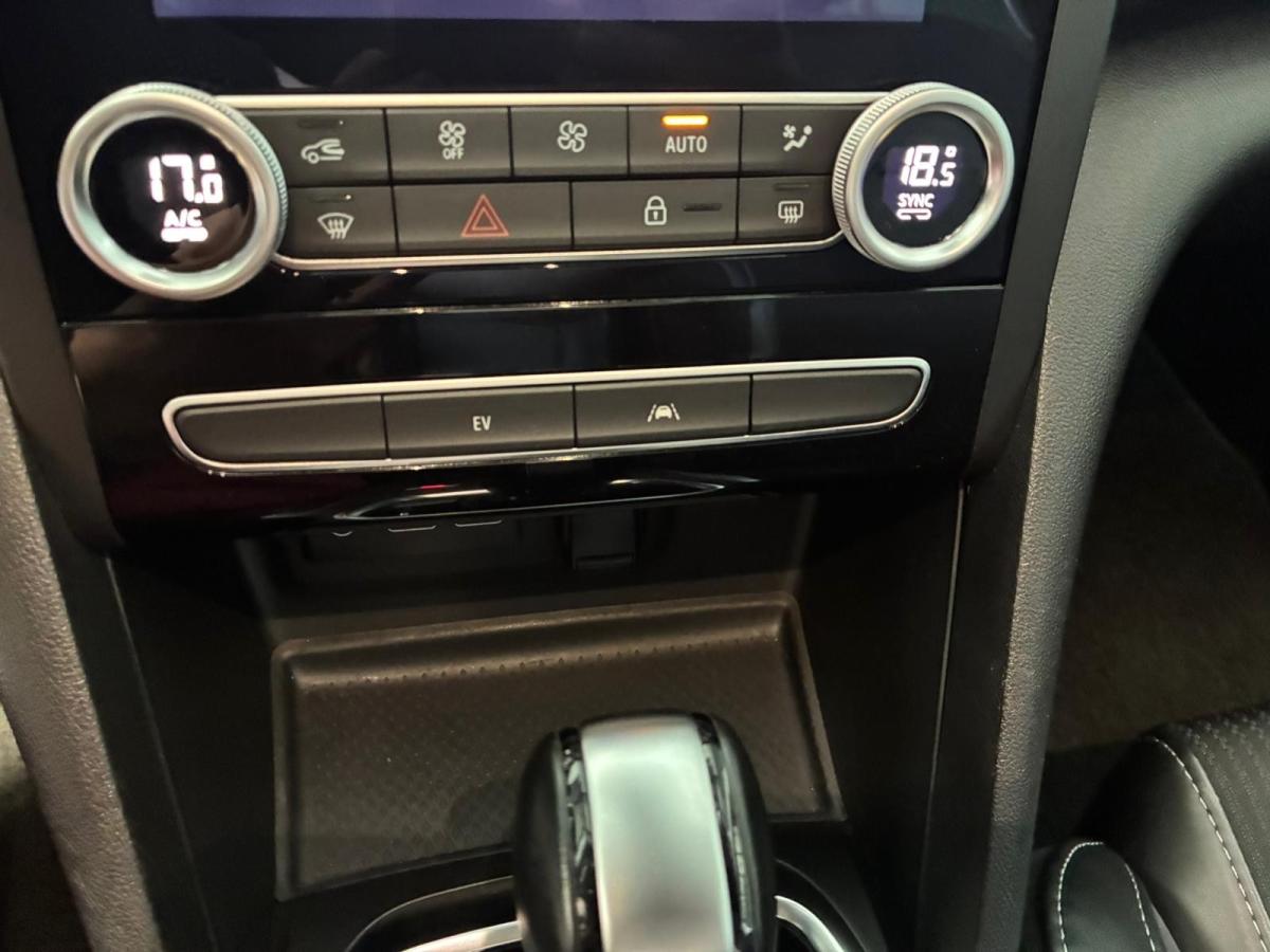 renault-megane-sport-tourer-2023-hibrido-a-gasolina-1598cc