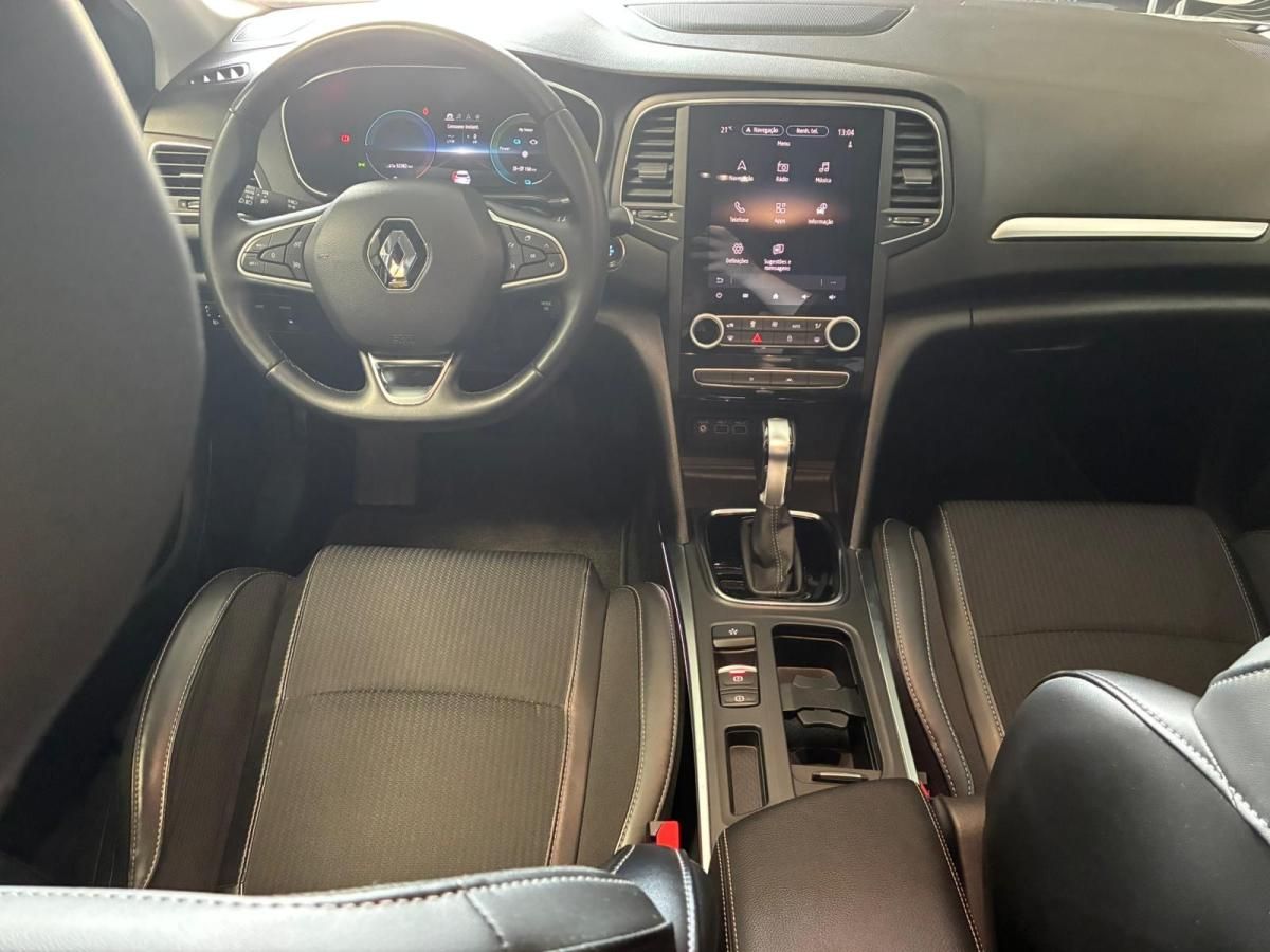 renault-megane-sport-tourer-2023-hibrido-a-gasolina-1598cc