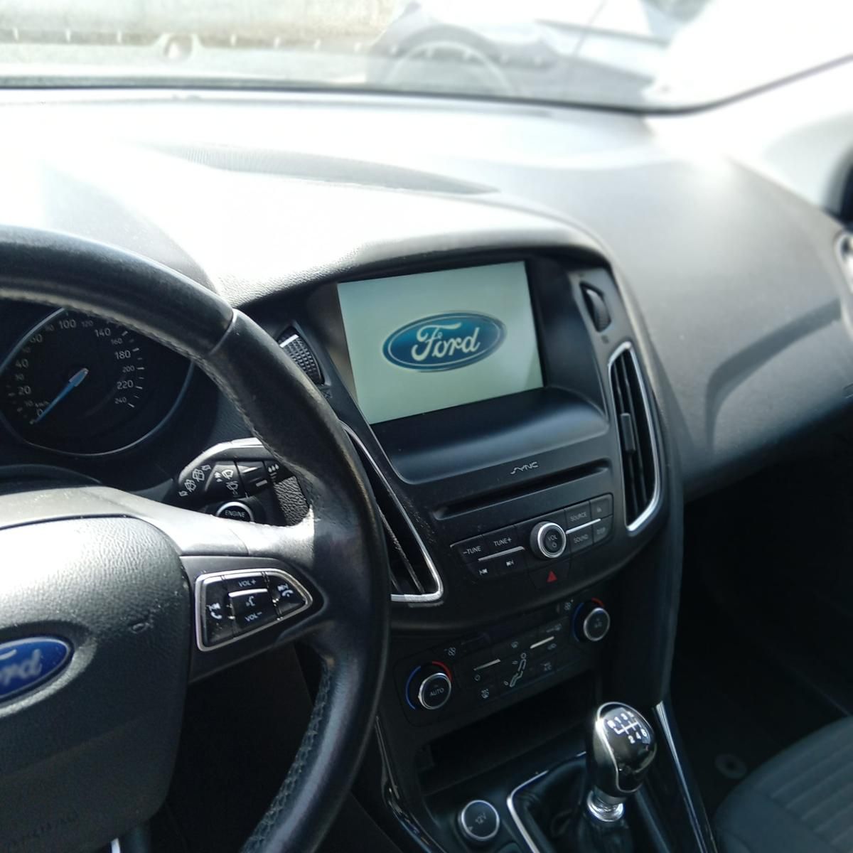 ford-focus-2016-diesel-1499cc