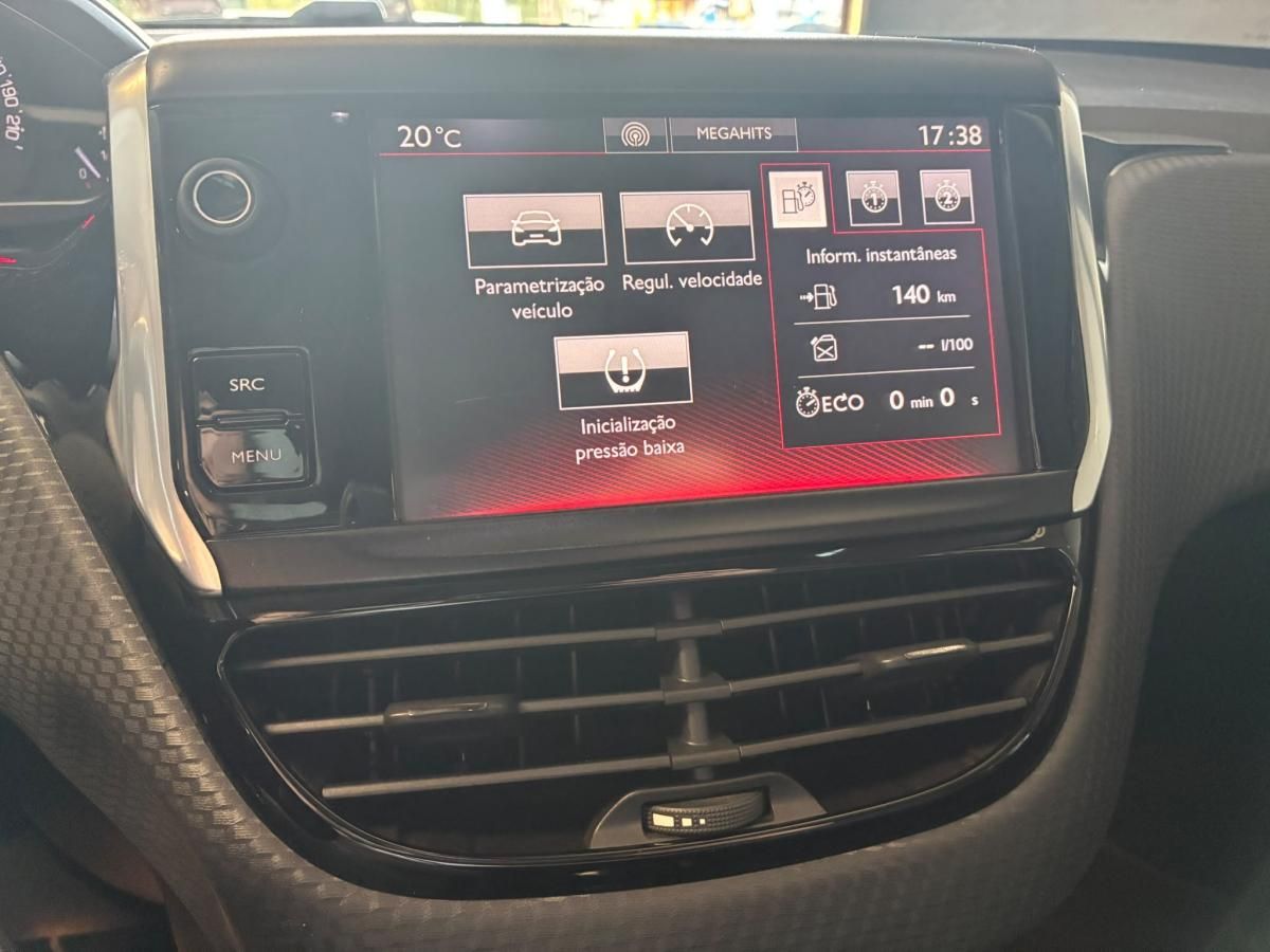 peugeot-208-2016-gasolina-1199cc