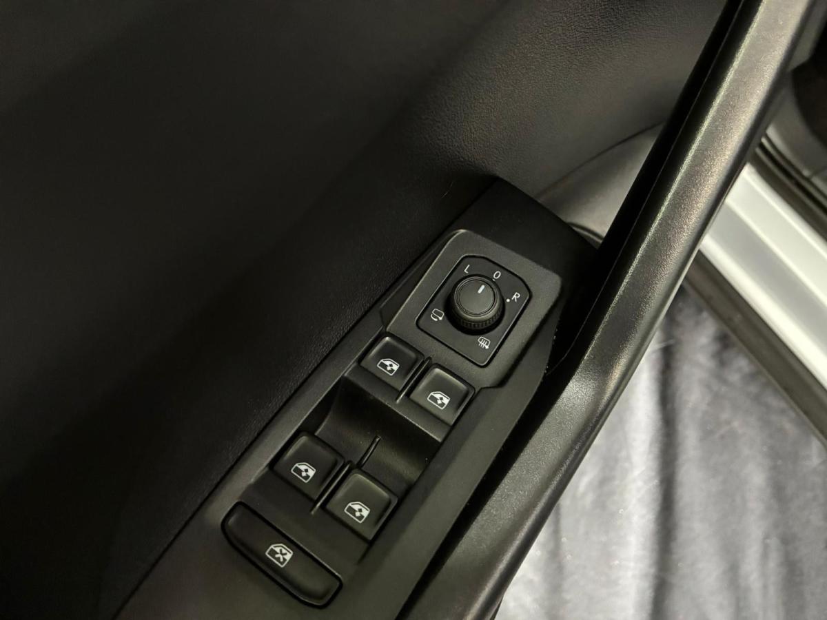volkswagen-t-cross-2024-gasolina-999cc