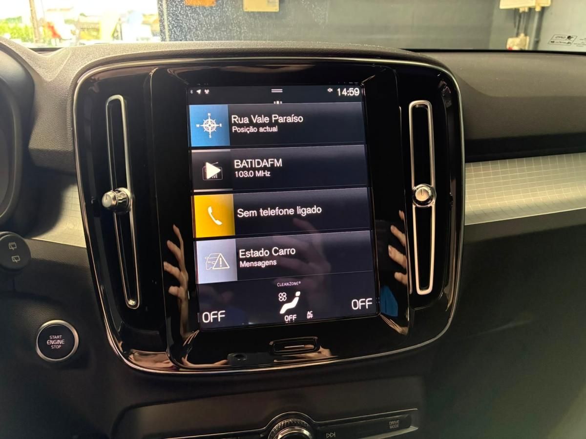 volvo-xc40-2022-hibrido-a-gasolina-1477cc