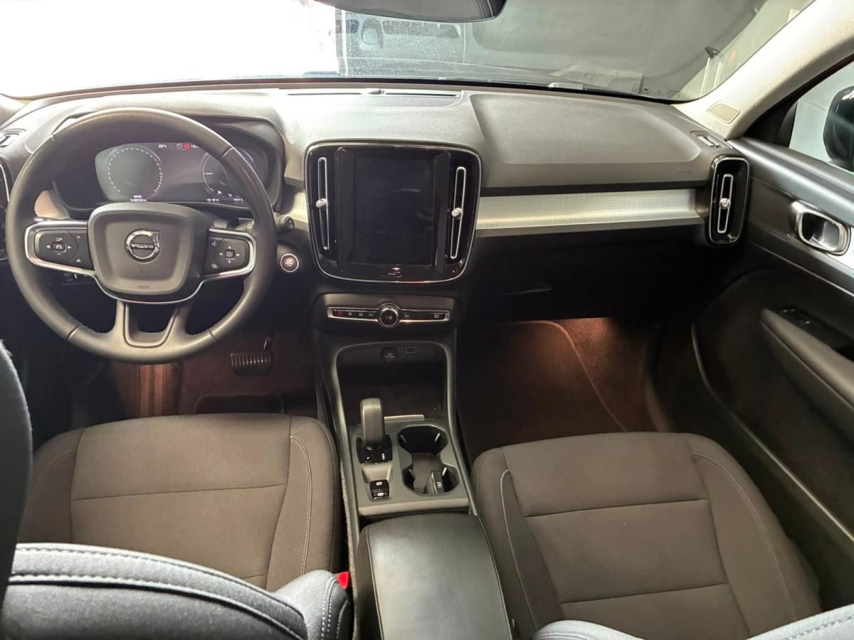 volvo-xc40-2022-hibrido-a-gasolina-1477cc