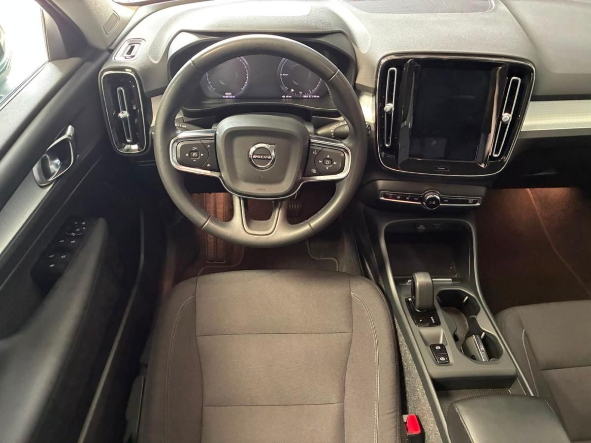 volvo-xc40-2022-hibrido-a-gasolina-1477cc