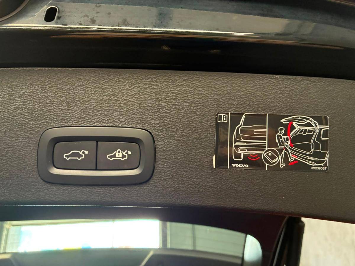 volvo-xc40-2022-hibrido-a-gasolina-1477cc