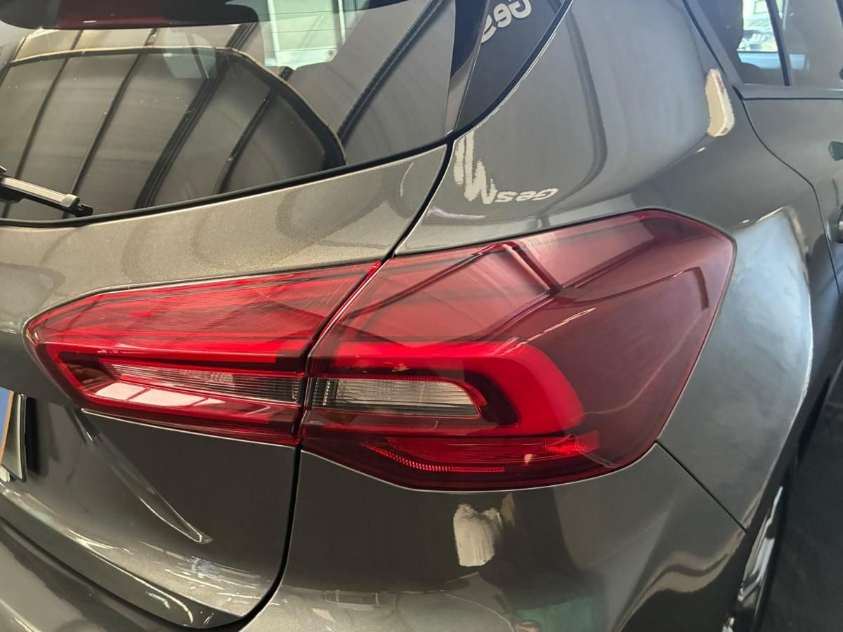 ford-focus-2025-gasolina-998cc