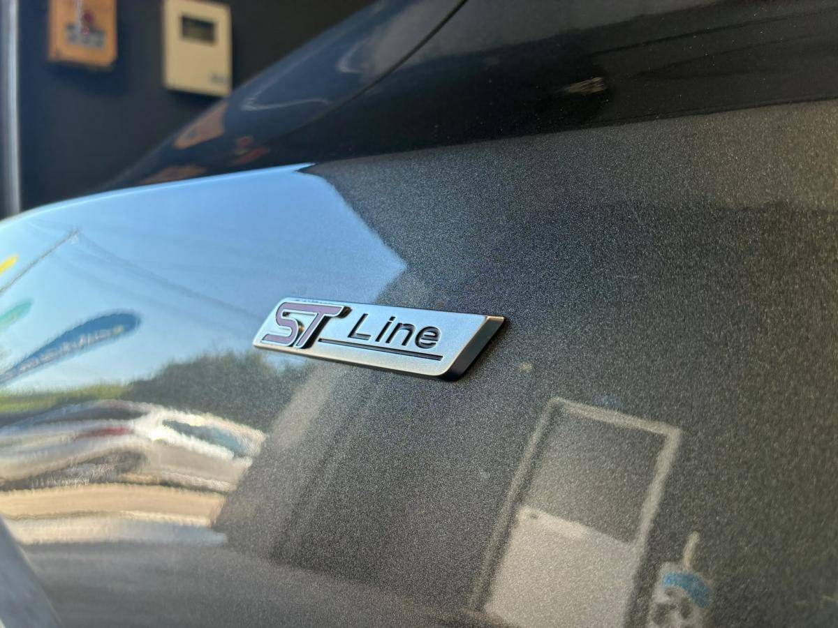 ford-focus-2025-gasolina-998cc