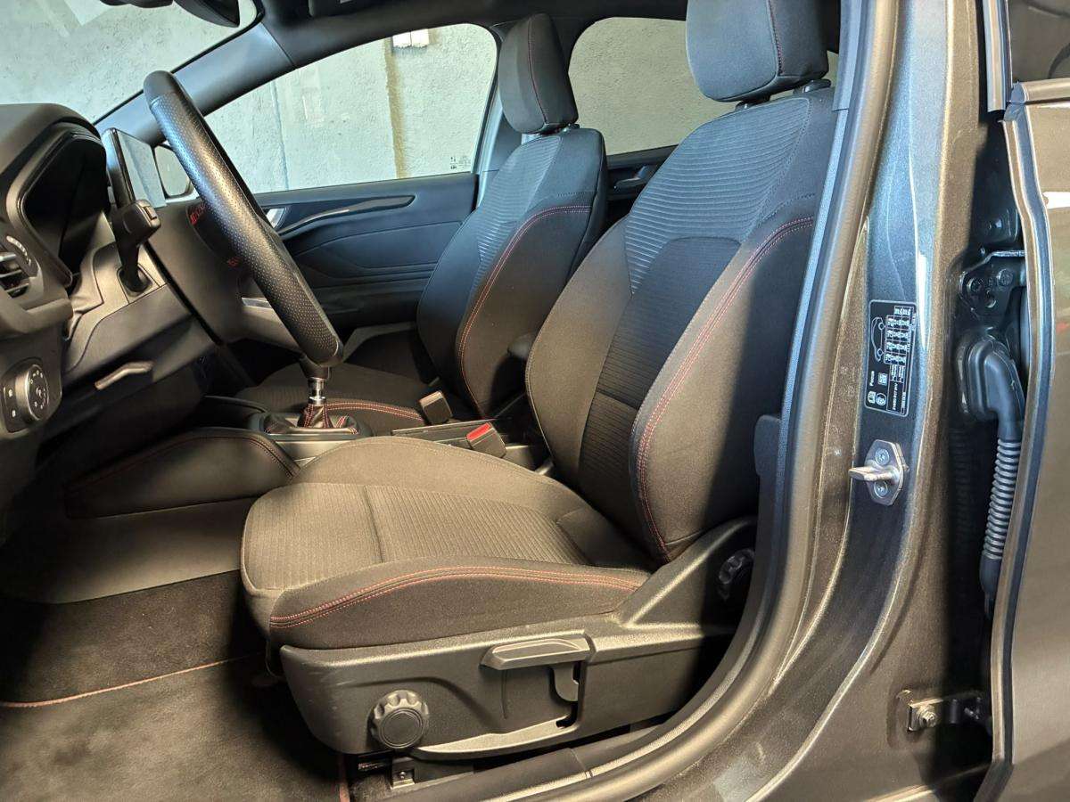 ford-focus-2025-gasolina-998cc