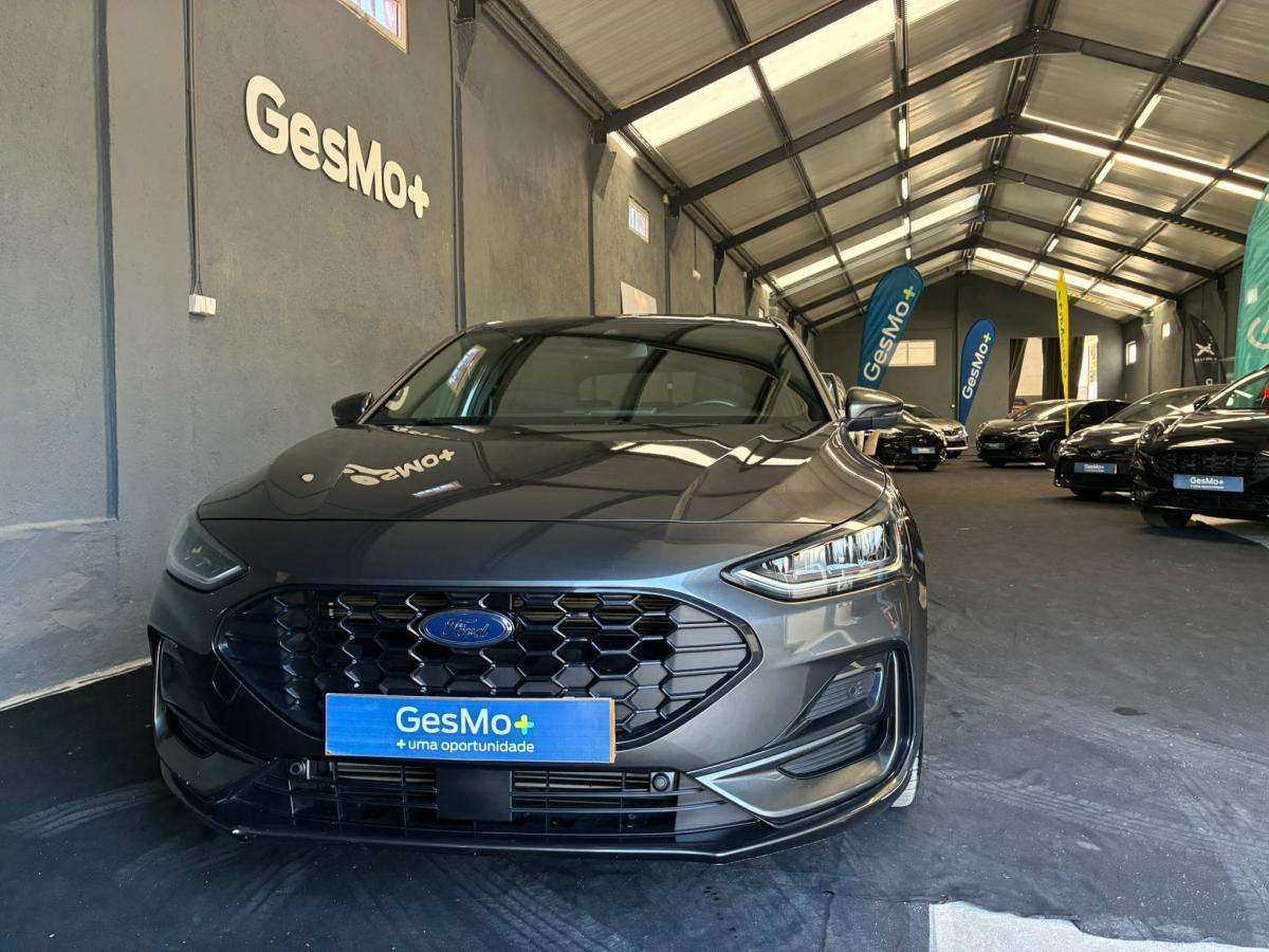 ford-focus-2025-gasolina-998cc