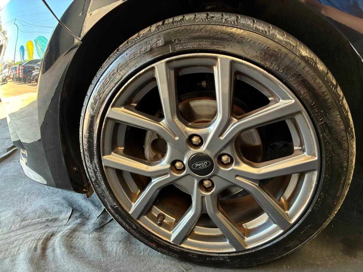 ford-fiesta-2023-gasolina-998cc