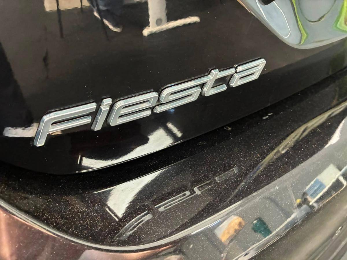 ford-fiesta-2023-gasolina-998cc