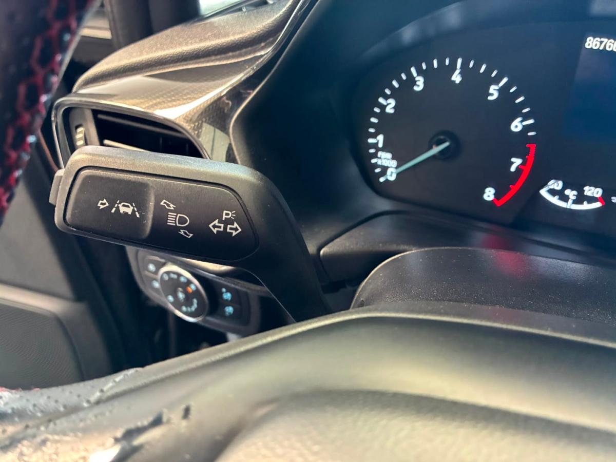 ford-fiesta-2023-gasolina-998cc