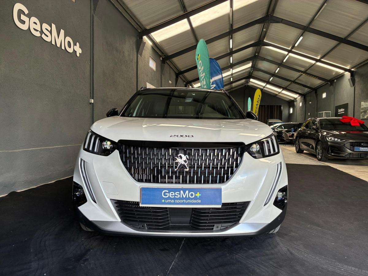 peugeot-2008-2021-gasolina-1199cc