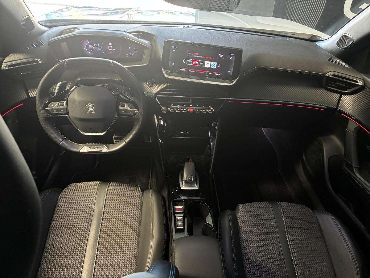 peugeot-2008-2021-gasolina-1199cc