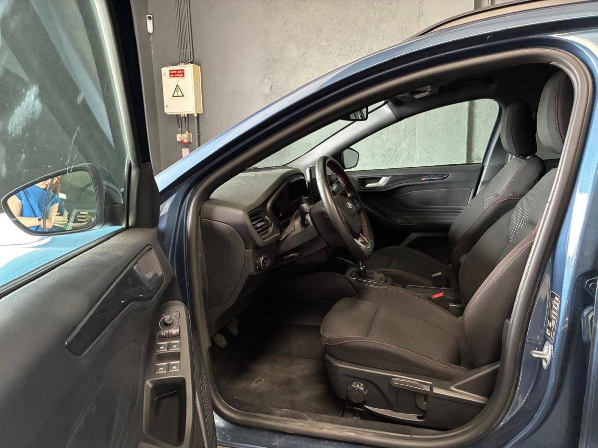 ford-focus-2023-gasolina-998cc