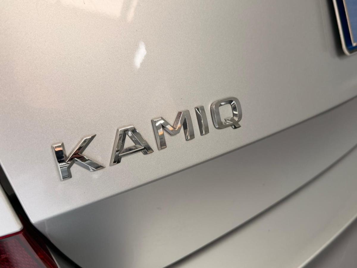 skoda-kamiq-2023-gasolina-999cc
