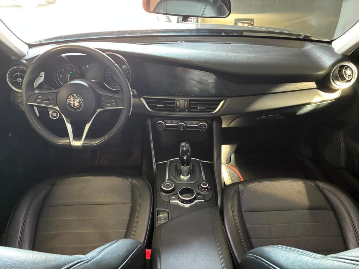 alfa-romeo-giulia-2017-diesel-2143cc