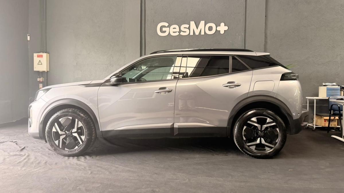 peugeot-2008-2023-gasolina-1199cc