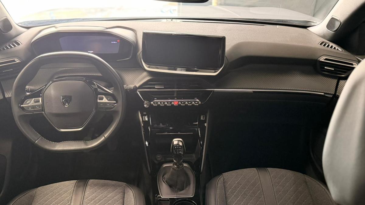 peugeot-2008-2023-gasolina-1199cc