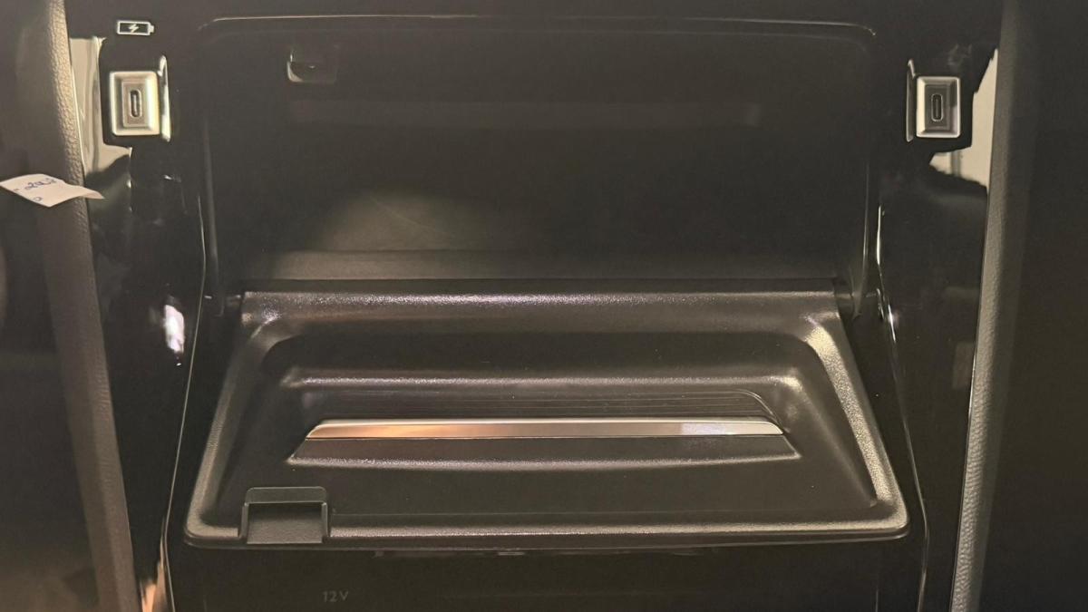 peugeot-2008-2023-gasolina-1199cc