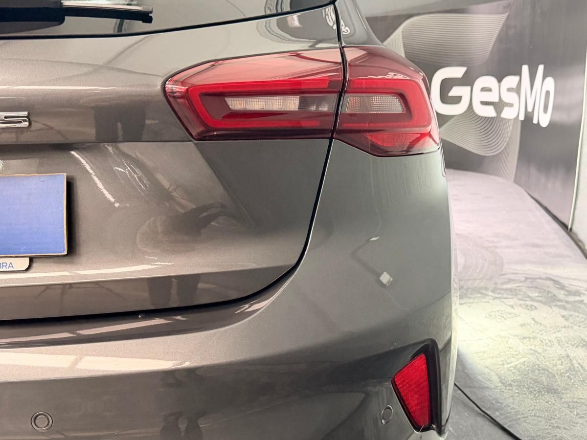 ford-focus-2024-gasolina-998cc