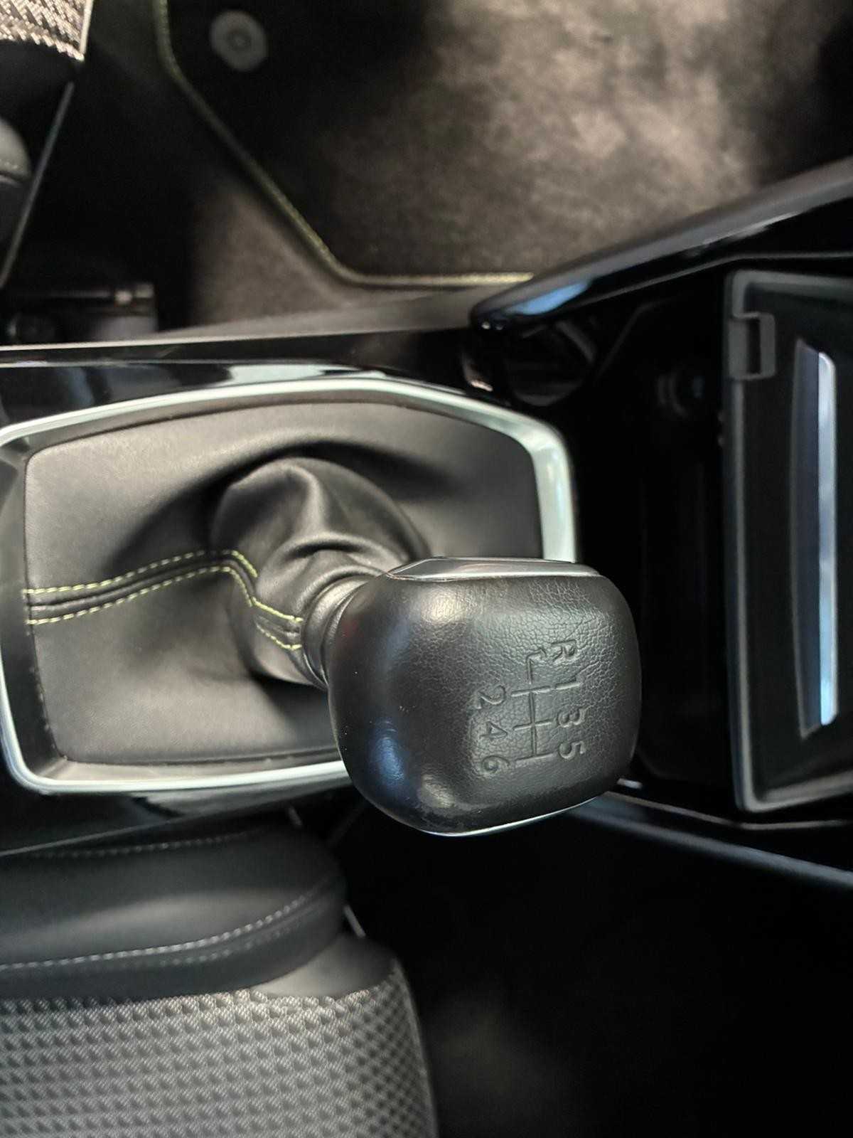 peugeot-2008-2021-gasolina-1199cc