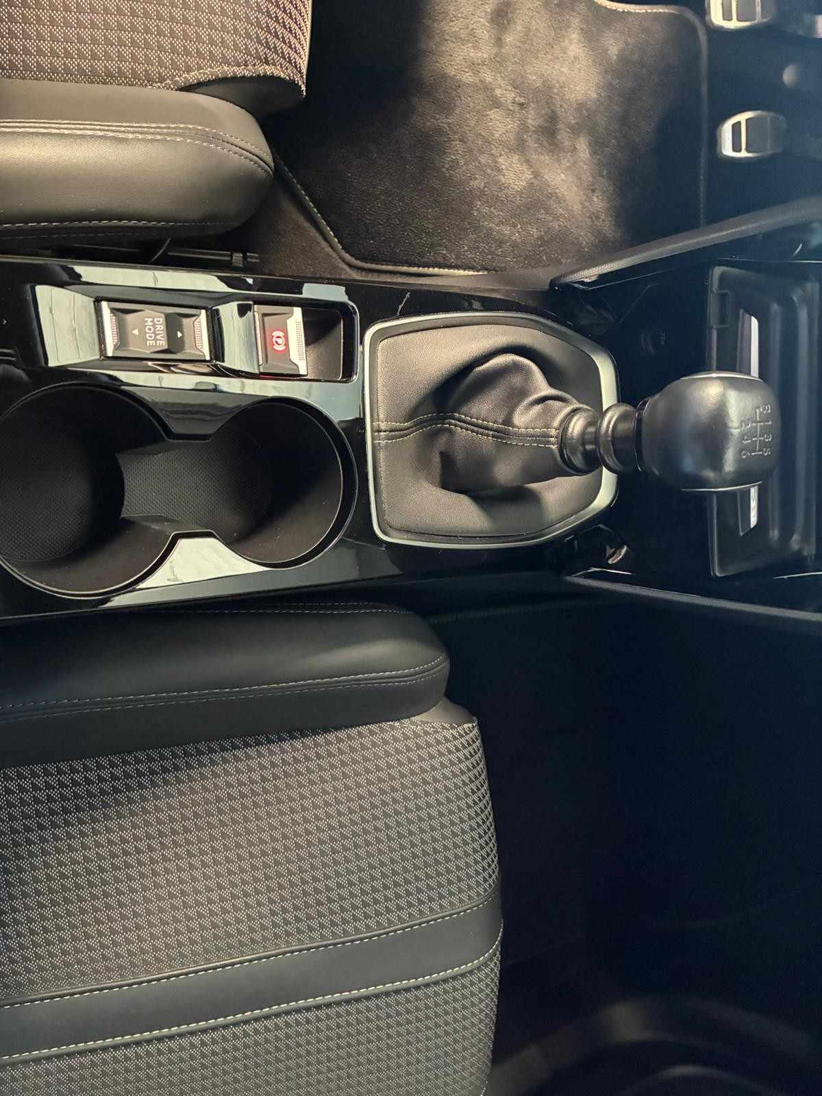 peugeot-2008-2021-gasolina-1199cc