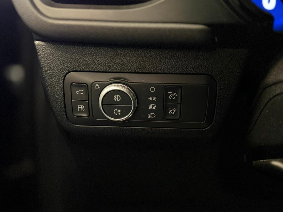 ford-kuga-2022-hibrido-a-gasolina-2488cc