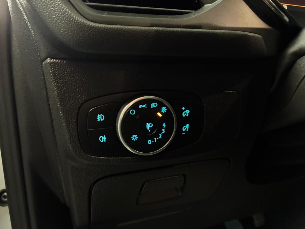 ford-focus-sw-2018-diesel-1499cc