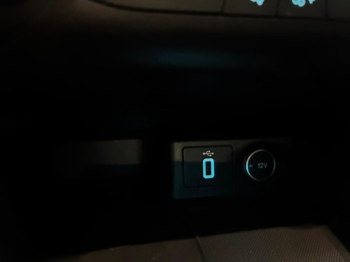 ford-focus-sw-2018-diesel-1499cc
