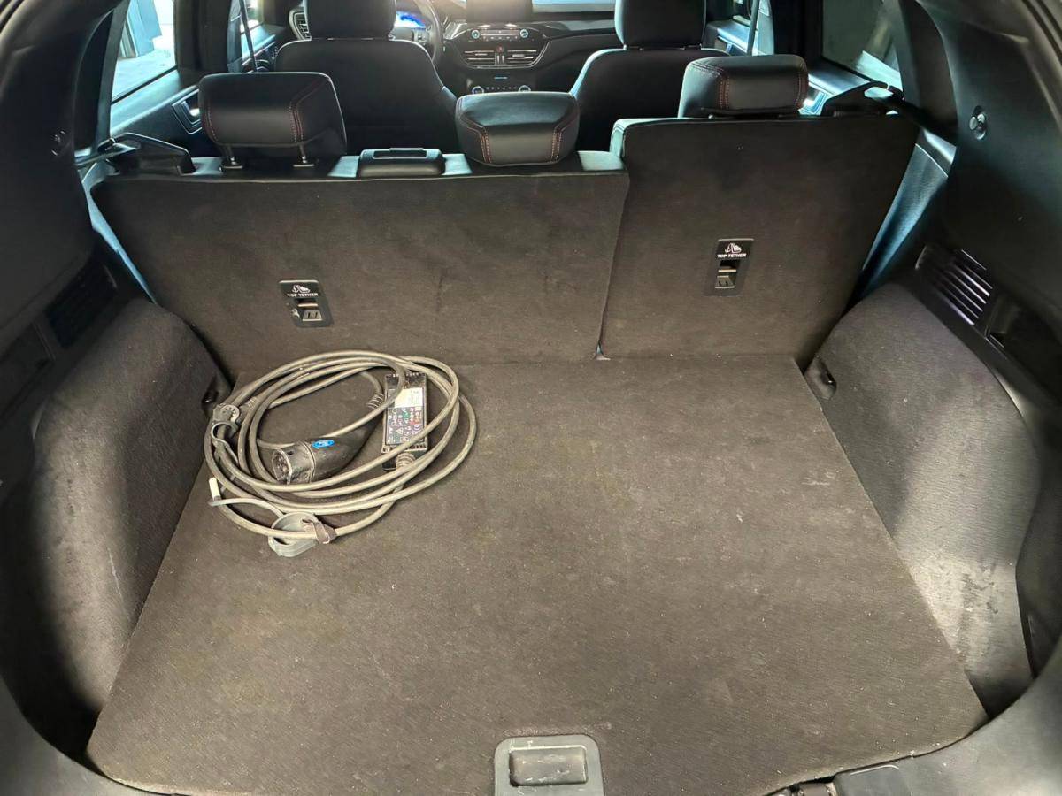 ford-kuga-2022-hibrido-a-gasolina-2488cc