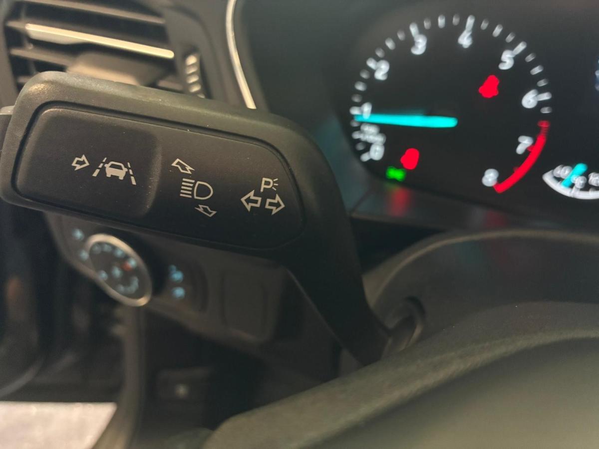 ford-focus-2020-gasolina-998cc