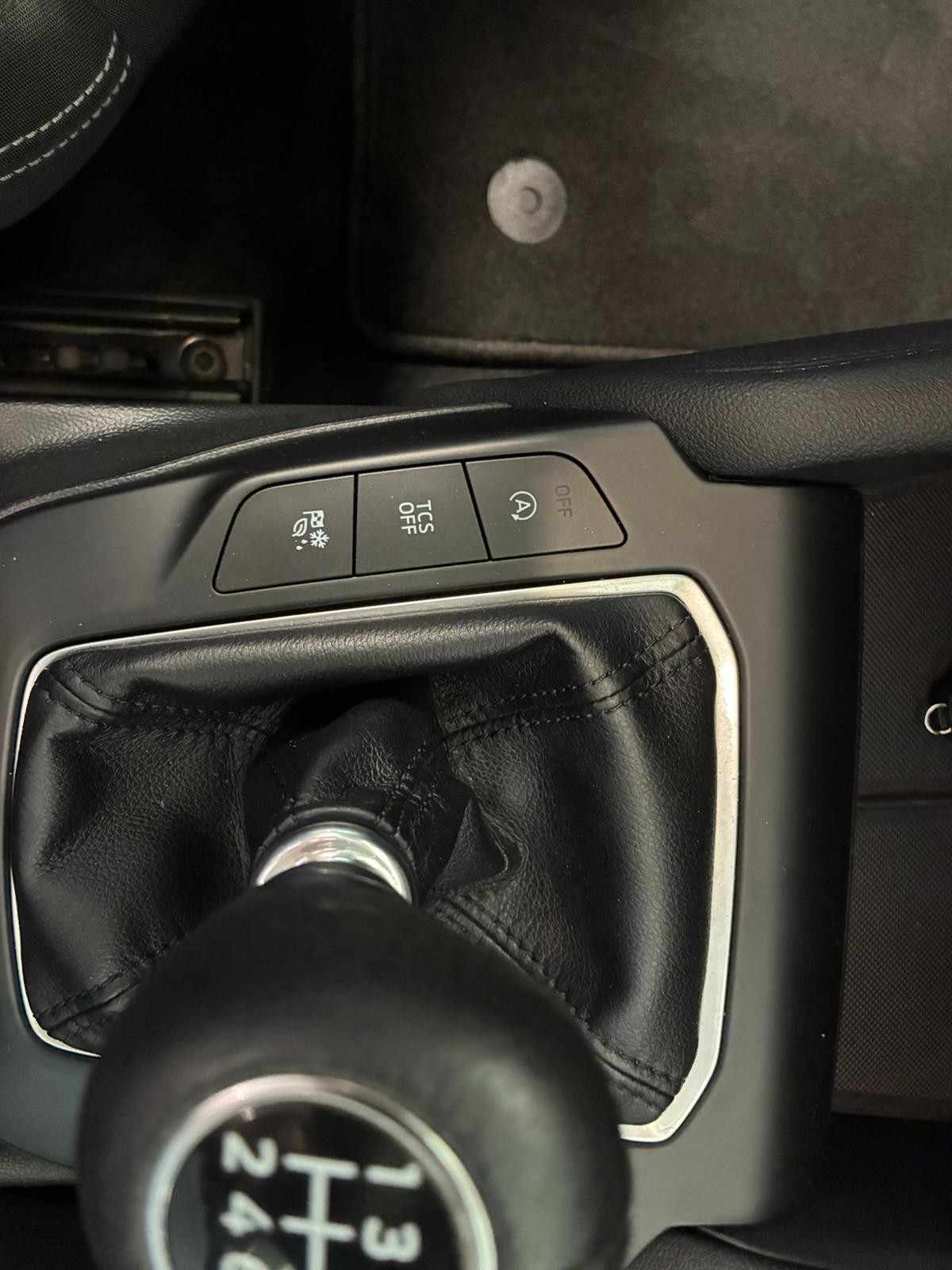 ford-focus-2020-gasolina-998cc