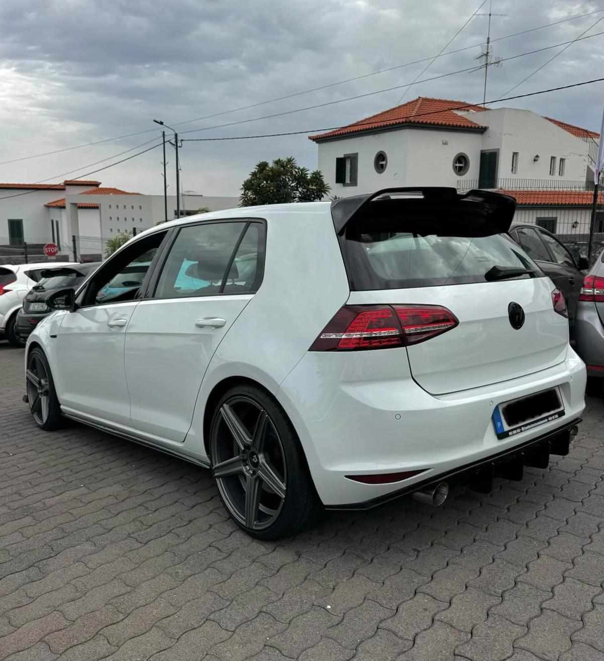 volkswagen-golf-gtd-2-0-tdi-4motion-2017-diesel-1968cc