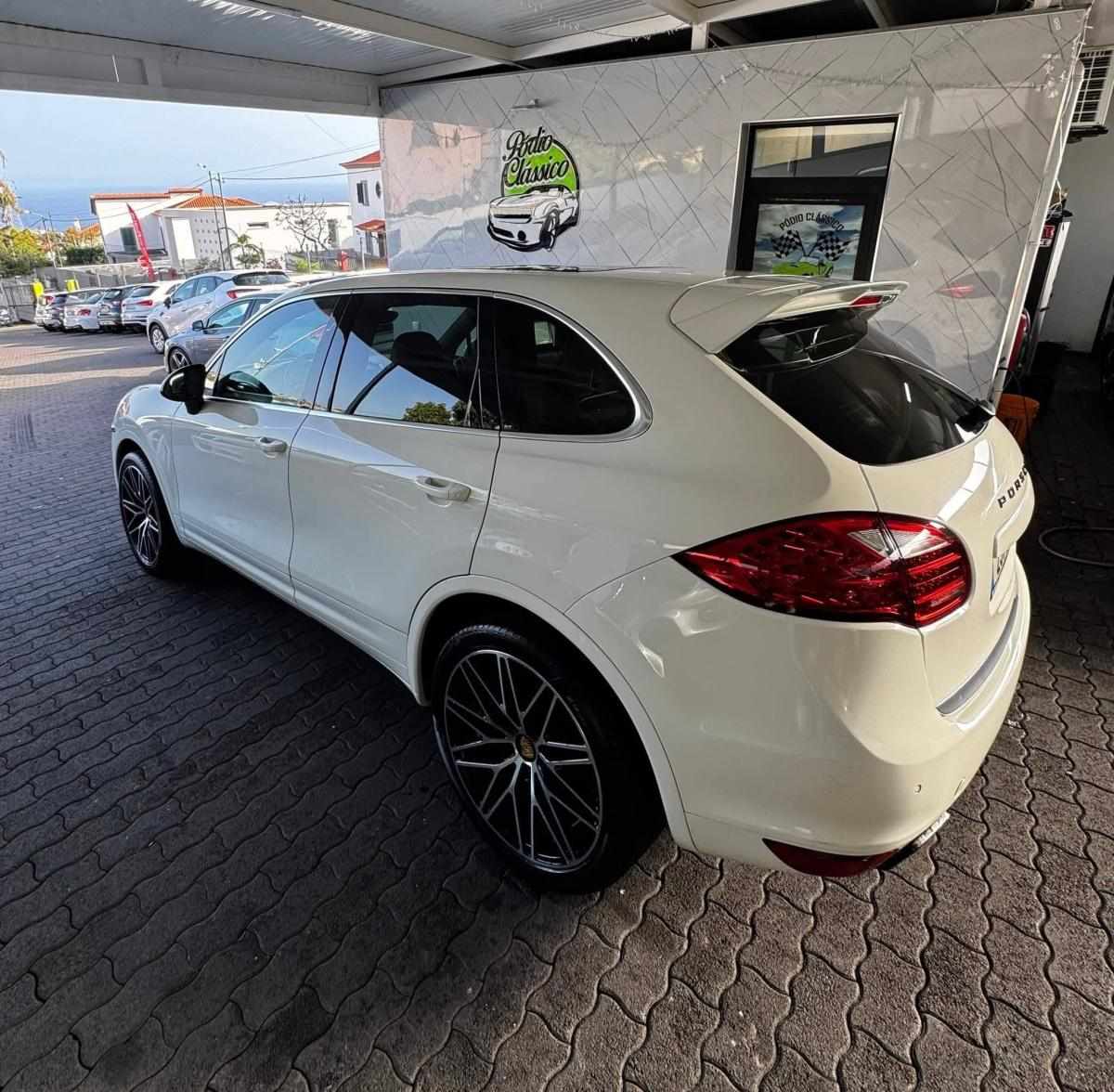 porsche-cayenne-3-0-v6-2010-diesel-2967cc