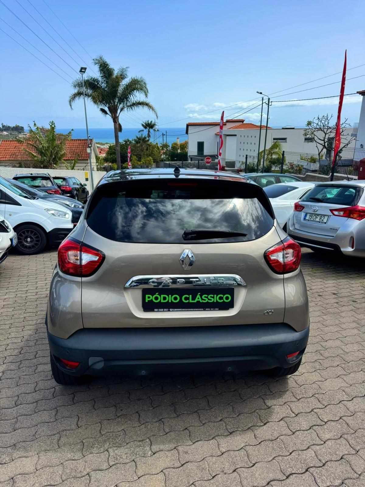 renault-captur-1-5-dci-2016-diesel-1461cc