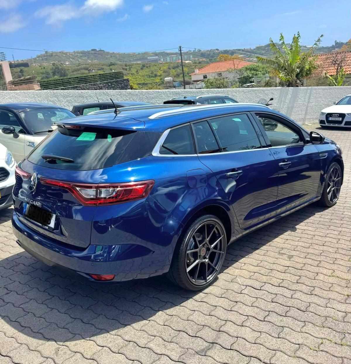 renault-megane-sport-tourer-1-5-dci-2018-diesel-1461cc