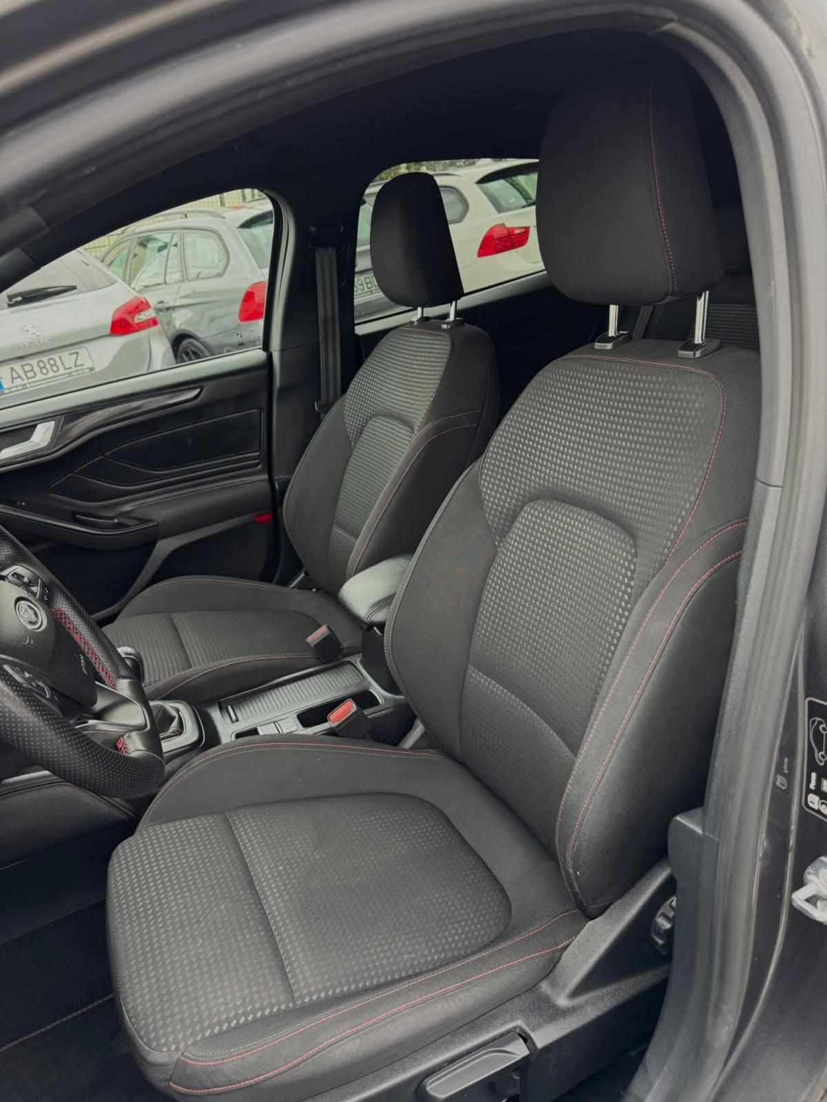ford-focus-1-0-ecoboost-mild-hybrid-2023-gasolina-999cc