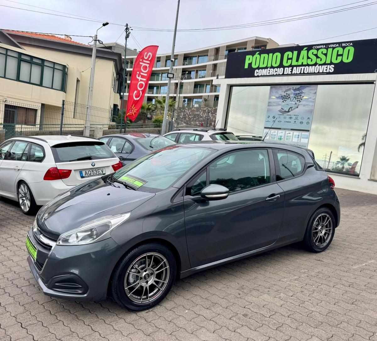 peugeot-208-1-6-hdi-2016-diesel-1600cc