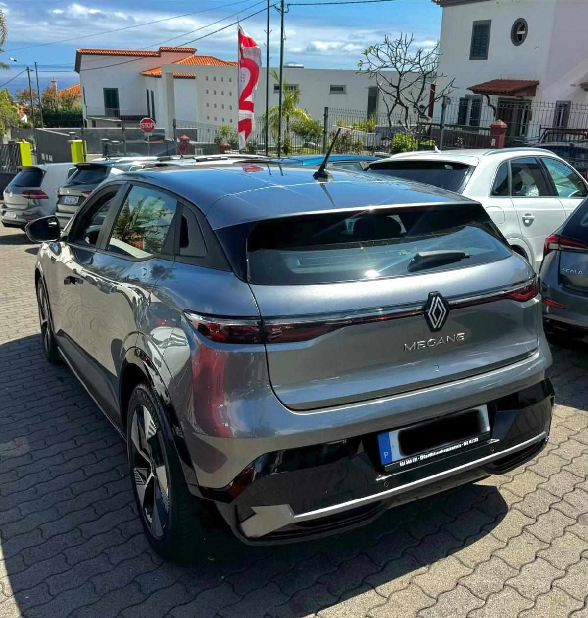 renault-megane-e-tech-ev60-2022-eletrico