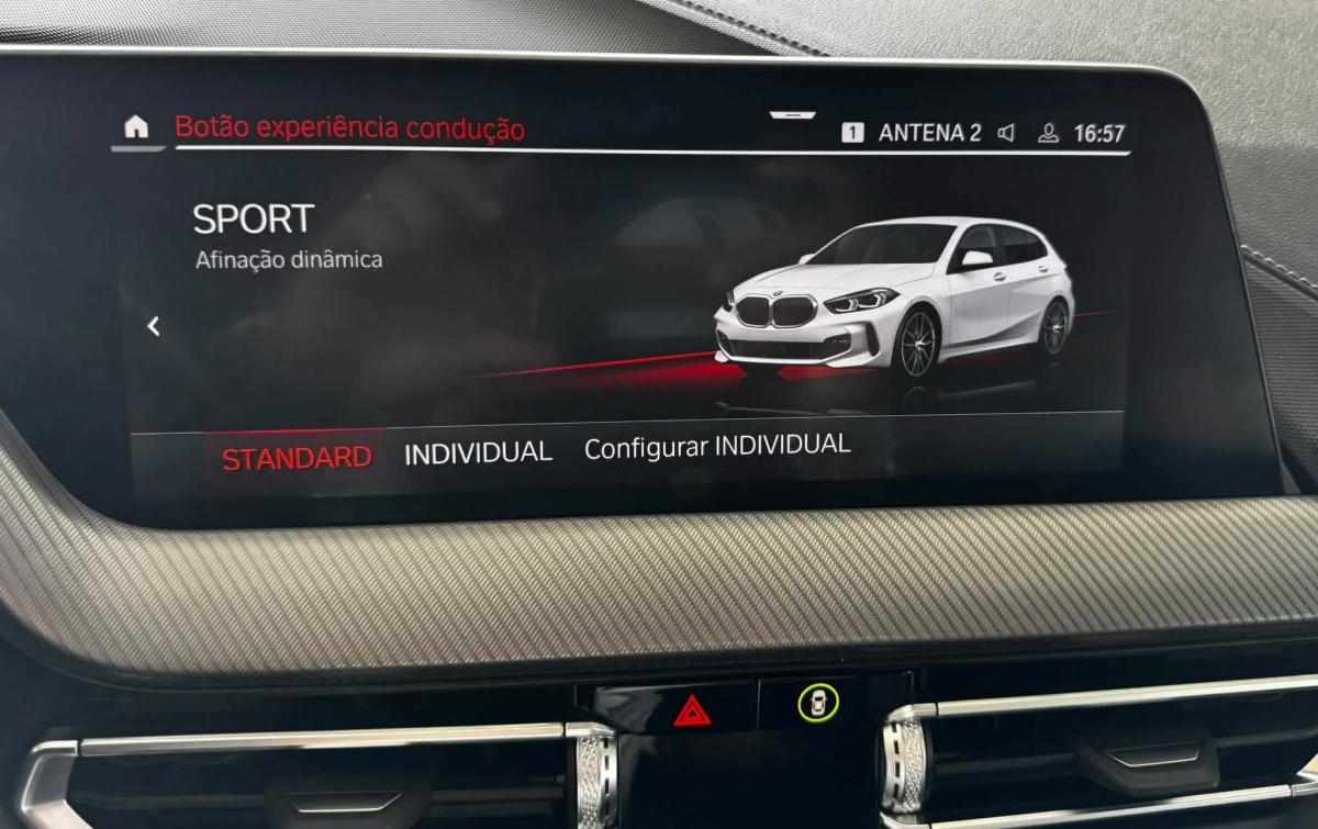 bmw-serie-1-120d-xdrive-2021-diesel-1995cc